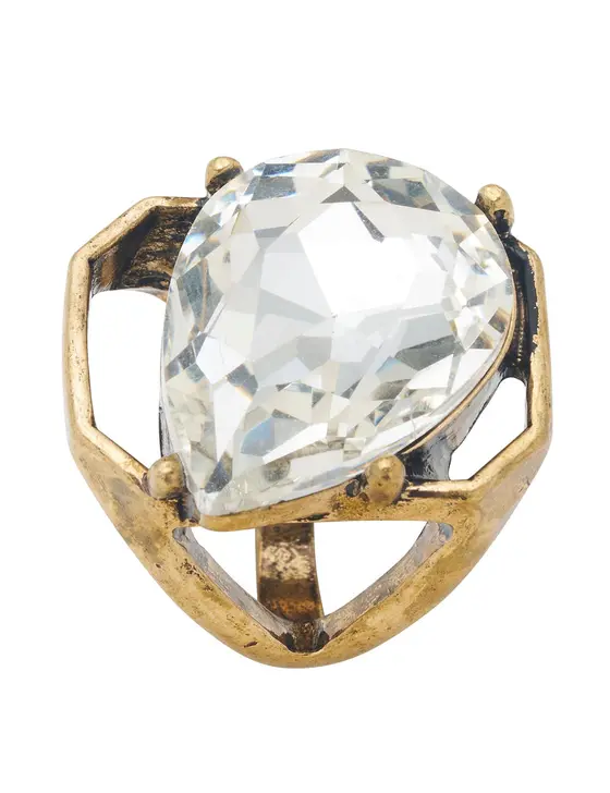 ANTIQUE RING