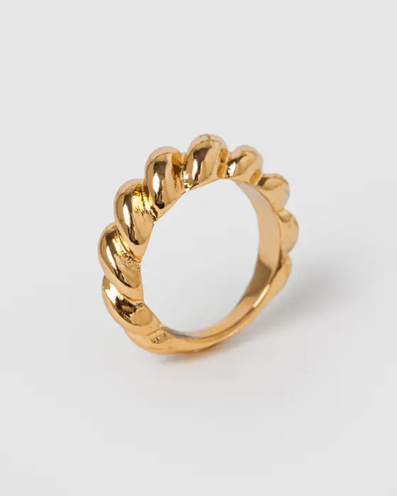 Gold Thick Twist Ring
